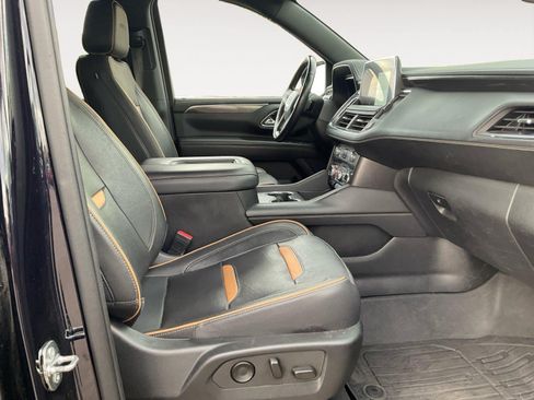 Used 2023 GMC Yukon XL AT4 AWD/4WD image 15