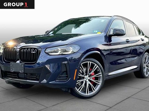 Used 2022 BMW X4 M40i AWD/4WD image 1
