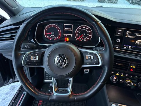 Used 2019 Volkswagen Jetta GLI image 22