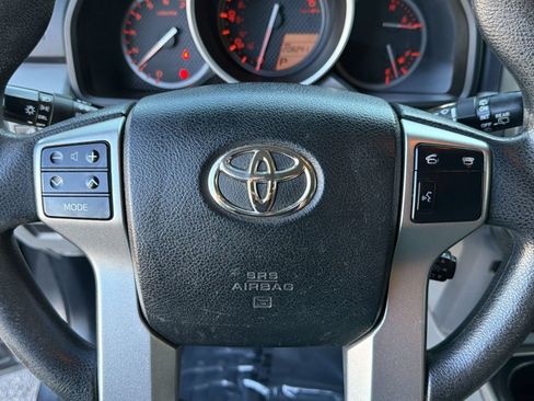 Used 2013 Toyota 4Runner SR5 RWD image 23