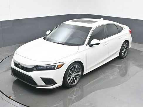 Certified 2024 Honda Civic Touring image 15