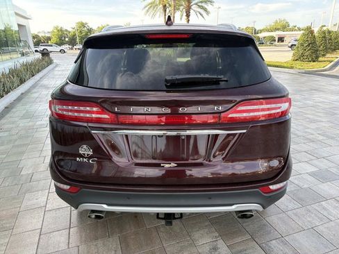 Used 2019 Lincoln MKC Premiere image 3