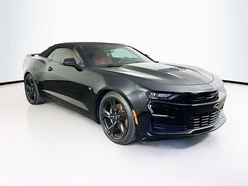 Used 2019 Chevrolet Camaro SS image 23