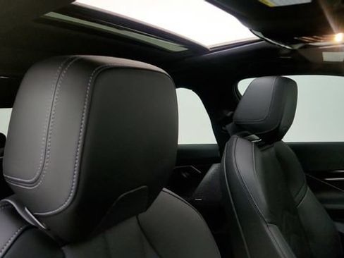 Used 2026 BMW 530i RWD image 36
