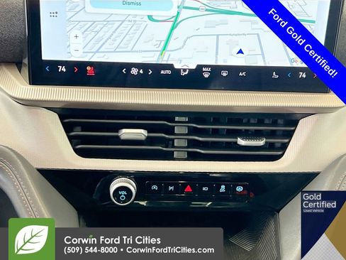 Certified 2025 Ford Explorer Active w/ Active Comfort Package image 9