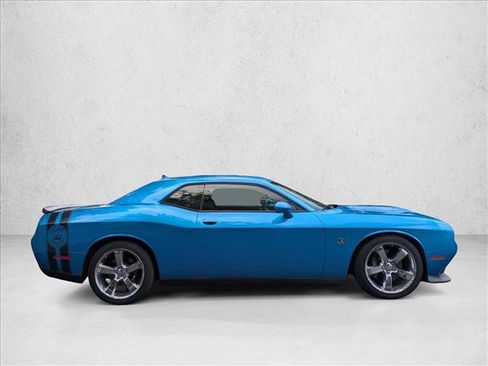 Used 2019 Dodge Challenger R/T Scat Pack w/ Driver Convenience Group RWD image 4