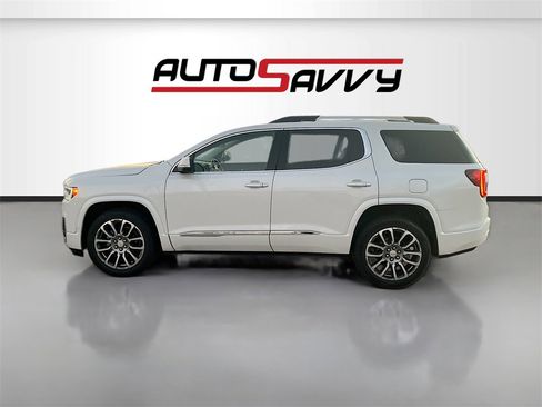 Used 2022 GMC Acadia Denali w/ Denali Technology Package image 4