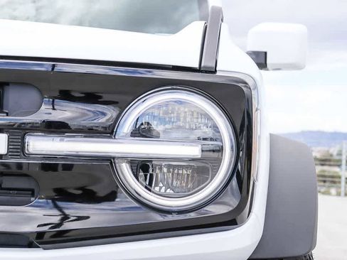 New 2026 Ford Bronco Outer Banks AWD/4WD image 7