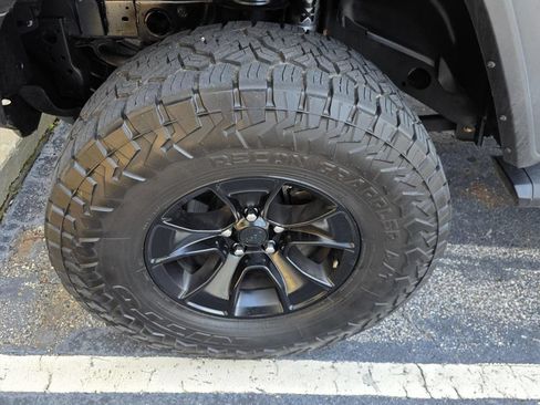 Used 2020 Jeep Wrangler Unlimited Sport S AWD/4WD image 32