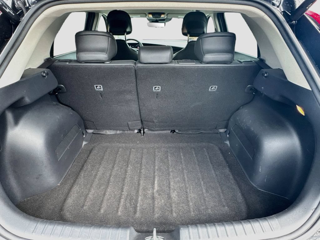 Certified 2023 Kia Niro Wind w/ Wind Preserve Package FWD image 29