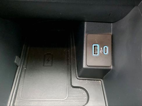 Certified 2024 Ford Edge ST-Line image 31