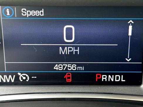Used 2023 Chevrolet Equinox LT FWD image 16