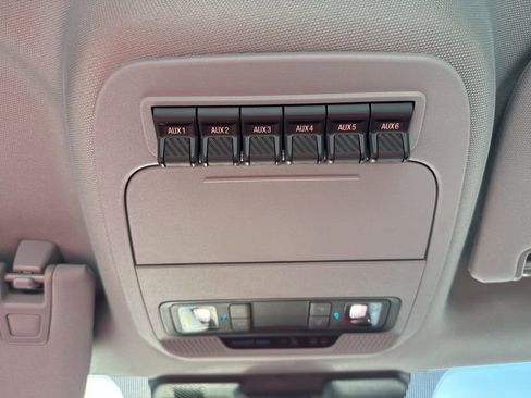 New 2025 Ford F250 XL w/ FX4 Off-Road Package AWD/4WD image 35