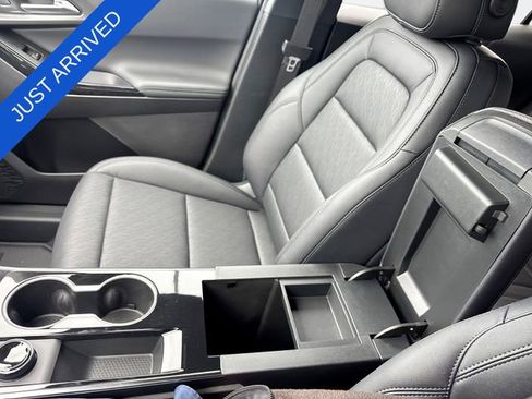 New 2026 Chevrolet Equinox LT FWD image 21