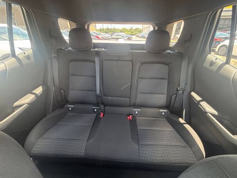 Used 2025 Chevrolet Equinox LT FWD image 37
