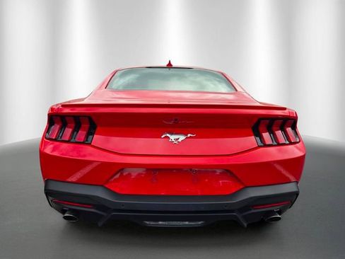 Used 2024 Ford Mustang Premium image 5