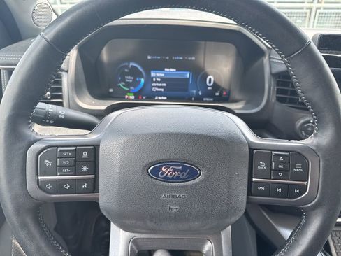 Used 2024 Ford F150 Lightning Flash AWD/4WD image 10