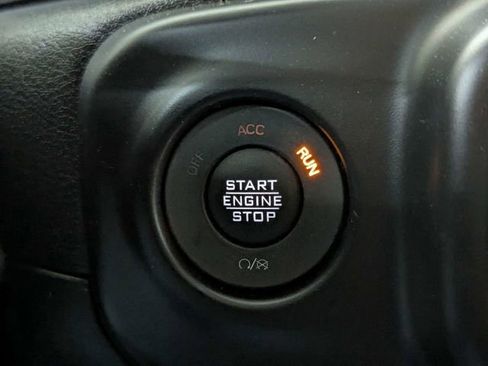 Used 2022 Jeep Wrangler Unlimited Sahara w/ Cold Weather Group image 24