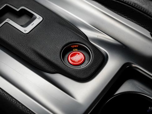 Used 2009 Nissan GT-R Premium image 64