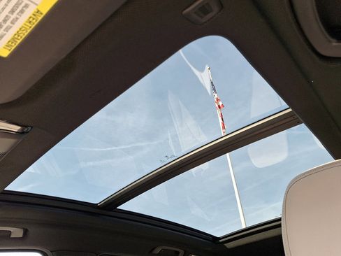 Used 2021 BMW X3 xDrive30i w/ Premium Package image 15