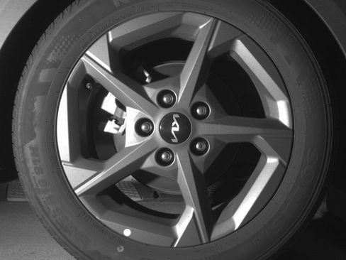 Used 2025 Kia K4 FWD image 15