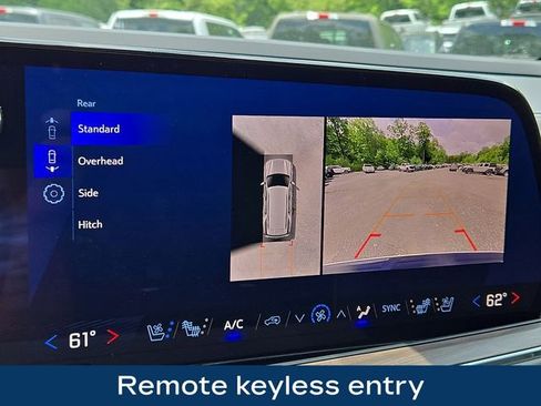 Used 2025 Chevrolet Tahoe Premier AWD/4WD image 16