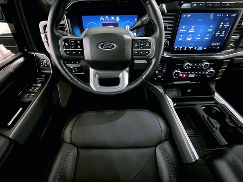Used 2024 Ford F350 Lariat w/ Lariat Ultimate Package image 5