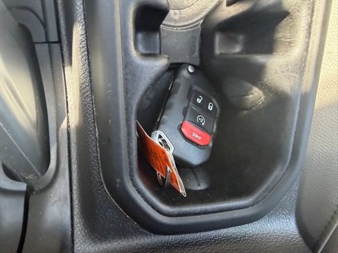 Used 2022 Jeep Gladiator Mojave w/ Dual Top Group AWD/4WD image 22