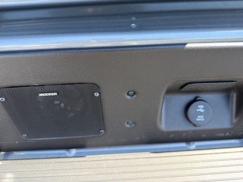 Used 2024 GMC Sierra 1500 AT4 w/ Technology Package image 55