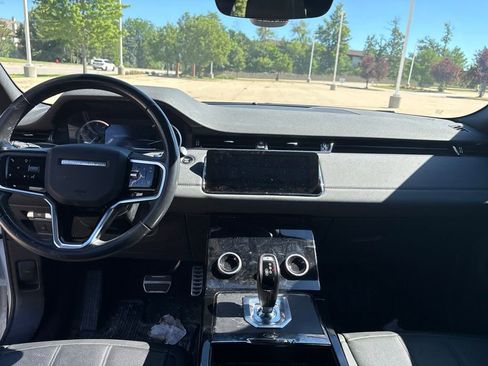 Used 2023 Land Rover Range Rover Evoque R-Dynamic SE AWD/4WD image 21
