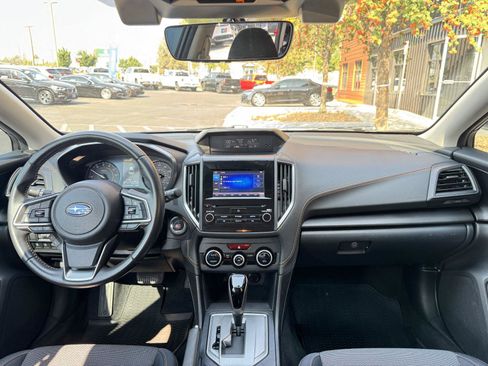 Used 2020 Subaru Crosstrek 2.0i Premium w/ Moonroof Package 1 AWD/4WD image 13