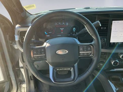 Used 2025 Ford F350 Platinum AWD/4WD image 22