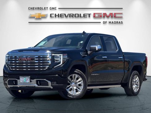 Used 2025 GMC Sierra 1500 Denali AWD/4WD image 7