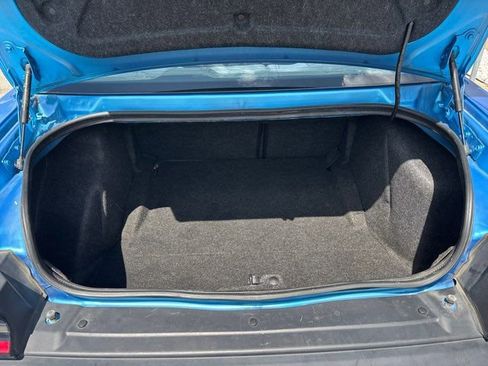 Used 2019 Dodge Challenger SXT w/ Driver Convenience Group RWD image 11
