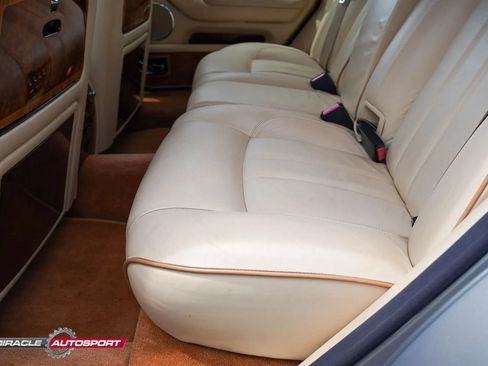 Used 2005 Bentley Arnage RL RWD image 22