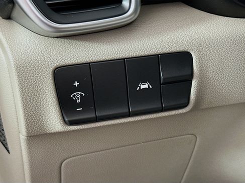 Used 2021 Kia Sportage LX AWD/4WD image 11