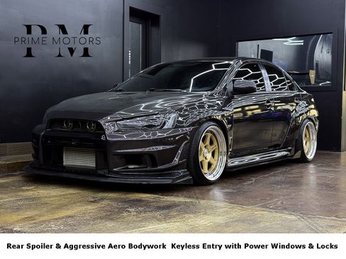 Used 2014 Mitsubishi Lancer Evolution GSR image 1