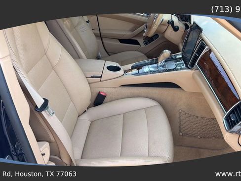 Used 2012 Porsche Panamera 4 image 38