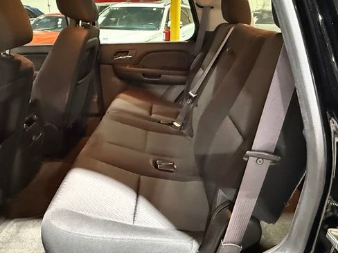 Used 2014 Chevrolet Tahoe LS w/ Texas Edition RWD image 13