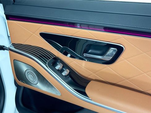 Used 2025 Mercedes-Benz S 580 S 580 * Factory Satin White * image 29