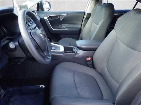 Used 2025 Toyota RAV4 LE AWD/4WD image 11