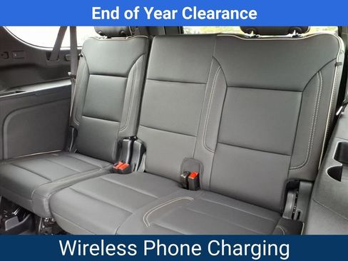 New 2025 Chevrolet Suburban Premier w/ Sun And Tow Package image 28