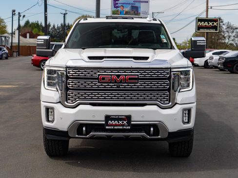 Used 2021 GMC Sierra 2500 Denali w/ Denali Ultimate Package image 3