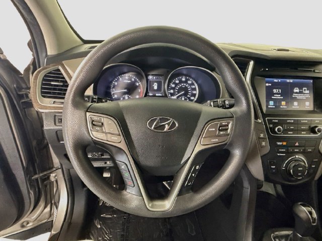 Used 2017 Hyundai Santa Fe Sport AWD/4WD image 12