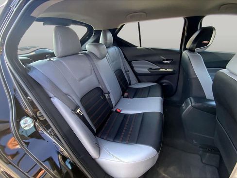 Used 2023 Nissan Kicks SR w/ SR Premium Package FWD image 20