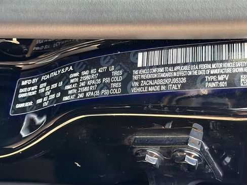 Used 2019 Jeep Renegade Latitude FWD image 42