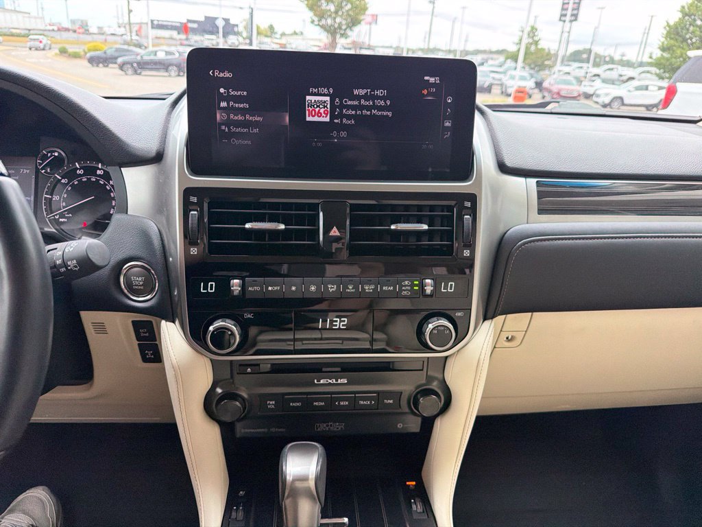 Used 2023 Lexus GX 460 Premium AWD/4WD image 22