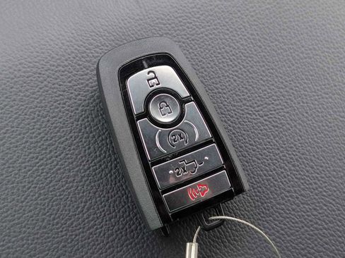 New 2025 Ford F150 Lariat w/ Equipment Group 502A High image 26