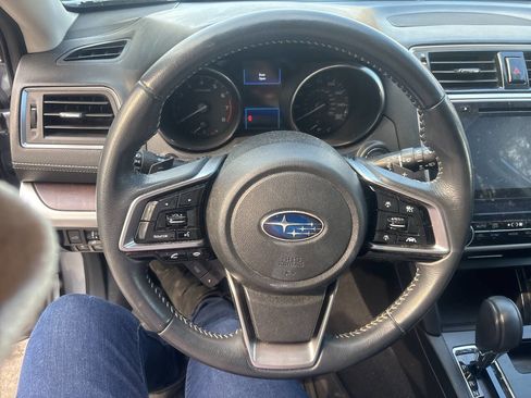 Used 2019 Subaru Outback 3.6R Limited image 12