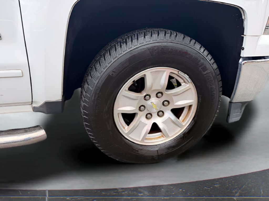 Used 2015 Chevrolet Silverado 1500 LT w/ All Star Edition RWD image 12